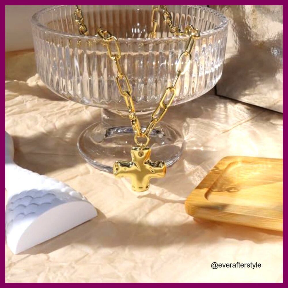 14K Gold/Silver Plated Chunky Cross Pendant Necklace Paperclip Chain - Picture 6 of 7